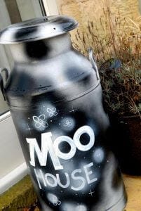 Moo house entrance