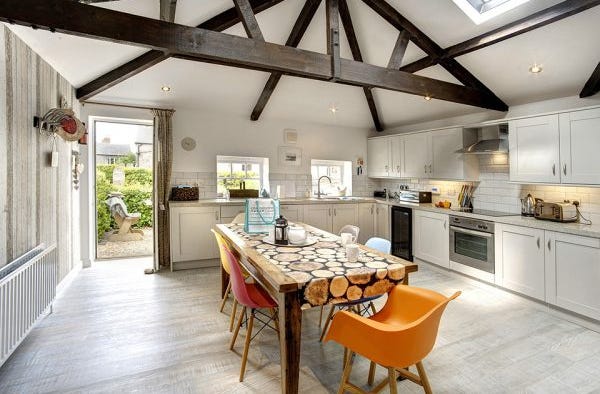 open plan dining kitchen